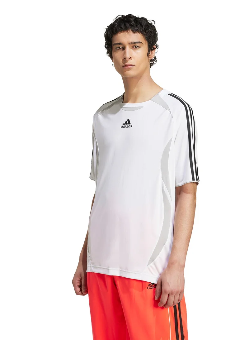 adidas Originals Adicolor Teamgeist Loose T-Shirt